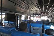 往 Kochi 的 semi-sleeper 巴士