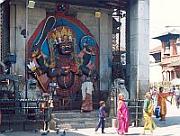 Bhairav，是濕婆神 (Shiva) 最兇殘恐怖的化身。