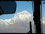 飛向雪山 (拍攝：Pokhara 往 Jomsom)